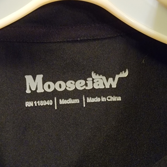 Moosejaw Sz Med jacket zipper front - Picture 4 of 6